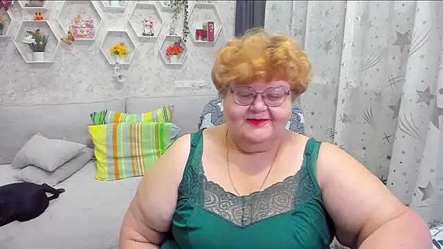  big love  online show from February 9, 4:00 pm