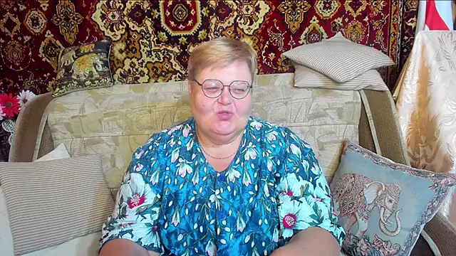  big love  online show from July 4, 8:15 pm