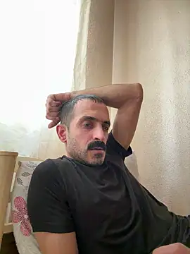 Snapshot of saye0044 chatting on February 2, 7:18 am saye0044 online show from February 2, 7:18 am