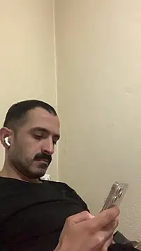 Snapshot of saye0044 chatting on February 28, 3:18 am saye0044 online show from February 28, 3:18 am