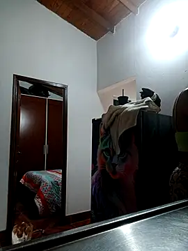 LunaZambrano online show from November 16, 5:51 pm