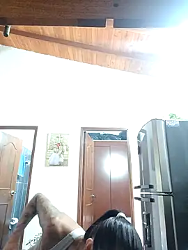 Snapshot of LunaZambrano chatting on May 12, 2:25 pm LunaZambrano online show from May 12, 2:25 pm