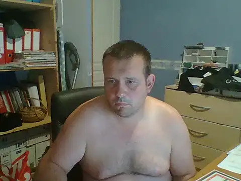 manubm03 online show from July 9, 6:50 am