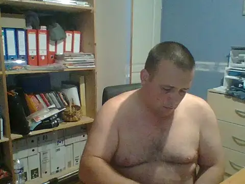 manubm03 online show from July 31, 5:29 am