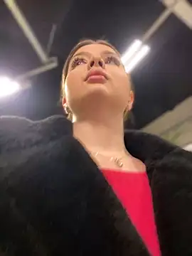 KrisMagnoly online show from February 6, 4:25 pm