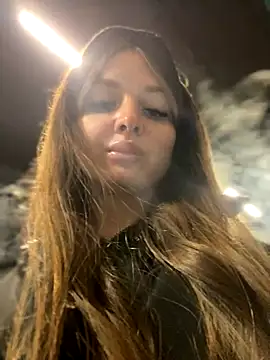 KrisMagnoly online show from October 15, 4:40 pm