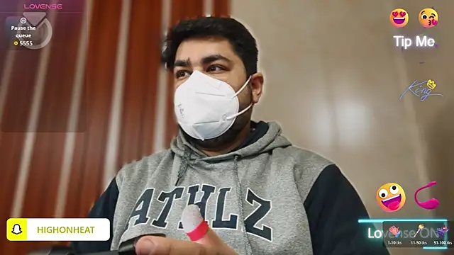 Snapshot of A4h_odin1 chatting on December 18, 6:08 am A4h odin1 online show from December 18, 6:08 am