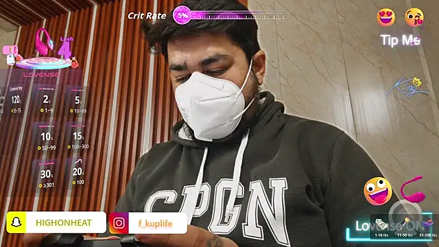 Snapshot of A4h_odin1 chatting on January 13, 9:03 am A4h odin1 online show from January 13, 9:03 am