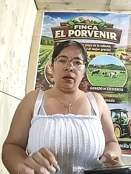   valentina18 online show from March 15, 1:06 pm