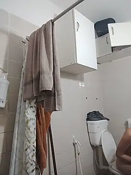 deftoolceles online show from May 29, 11:25 pm