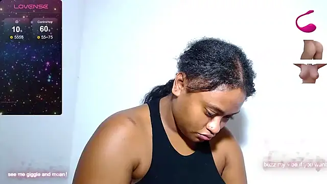 Snapshot of kyara_pride chatting on February 2, 10:08 pm kyara pride online show from February 2, 10:08 pm