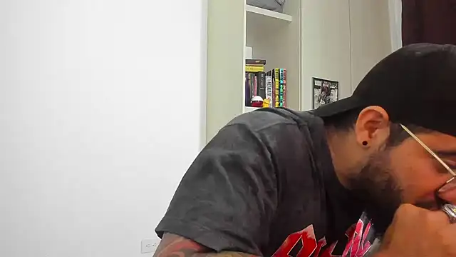  Coddygold  online show from March 31, 12:27 pm