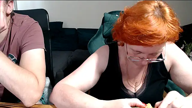 JoannaAndNeighbour online show from February 20, 10:38 am