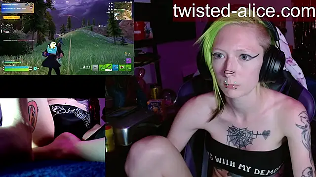 alicewonder09 online show from May 20, 5:46 am