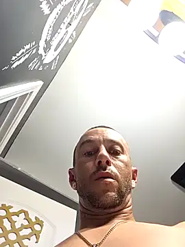 22sexytwin online show from May 6, 6:41 am