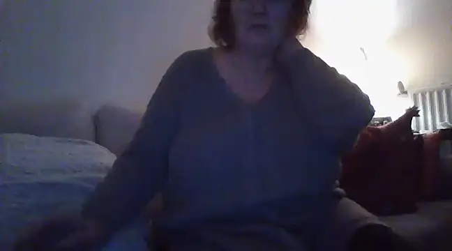 sheerazade online show from December 1, 9:37 pm