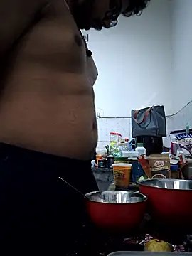 thebrownboi01 online show from November 13, 1:15 am