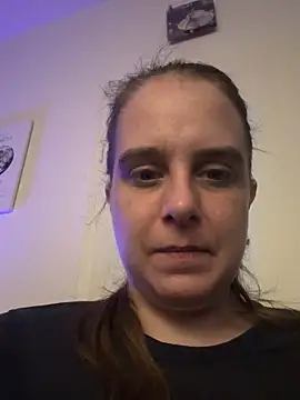 LadyChantale online show from April 10, 6:18 am