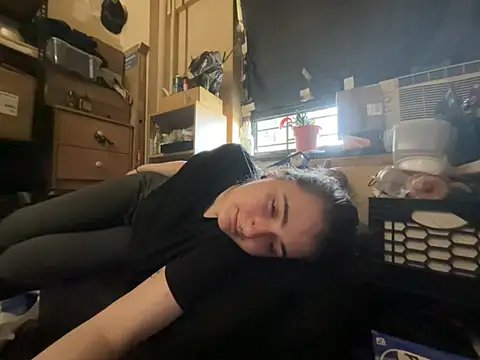 Snowbunnycake 131 online show from June 15, 11:07 pm