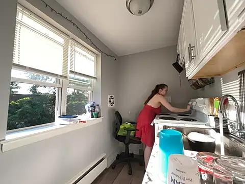 Snowbunnycake 131 online show from July 12, 10:45 pm