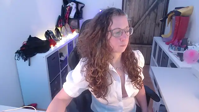 Snapshot of GeilesLuder75 chatting on March 30, 3:46 pm GeilesLuder75 online show from March 30, 3:46 pm