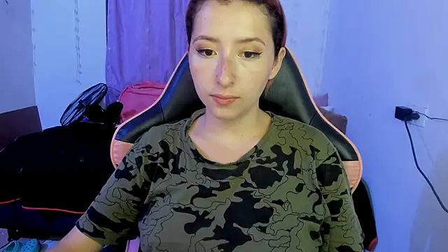 Ginger Sweetty online show from March 5, 11:49 pm