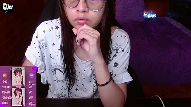 MidoriQuiinn online show from June 4, 4:02 pm
