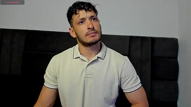 alejandro  2 online show from May 31, 4:14 pm