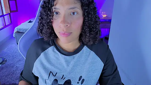 DannaBerry online show from April 14, 4:24 pm