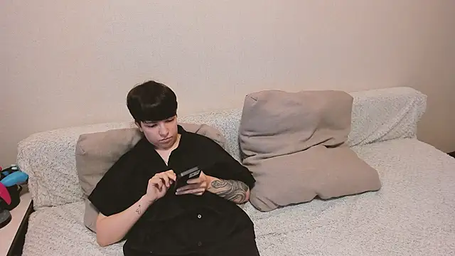 secret dreams   online show from July 5, 8:54 am
