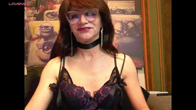 TheBlackWtch online show from April 8, 9:04 pm