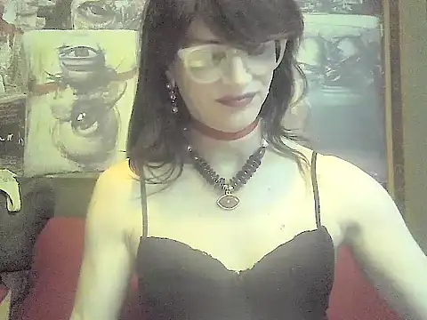 Snapshot of TheBlackWtch chatting on June 28, 9:32 pm TheBlackWtch online show from June 28, 9:32 pm
