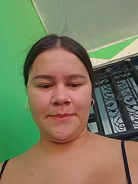 sweet lucia online show from August 2, 2:15 pm