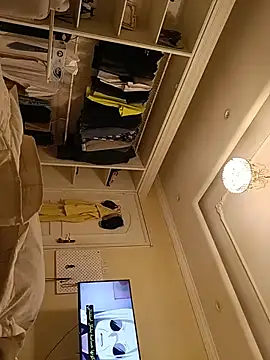 VirginSlaveBttm online show from July 3, 3:02 am