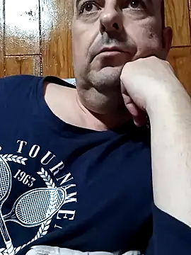 Hot-pico76 online show from December 1, 10:10 pm