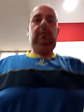 Hot-pico76 online show from January 27, 8:18 am