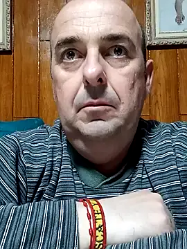 Hot-pico76 online show from February 1, 11:06 pm