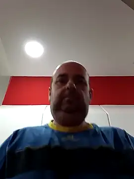 Hot-pico76 online show from February 12, 8:27 am