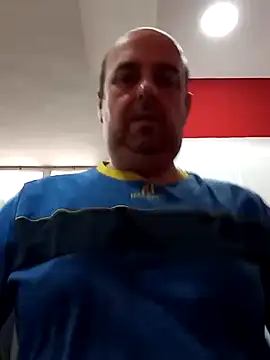 Hot-pico76 online show from March 3, 8:27 am