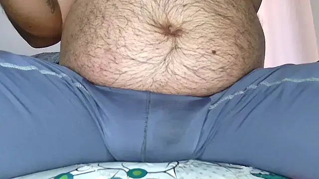 ChubbyLatin  online show from July 1, 6:40 pm