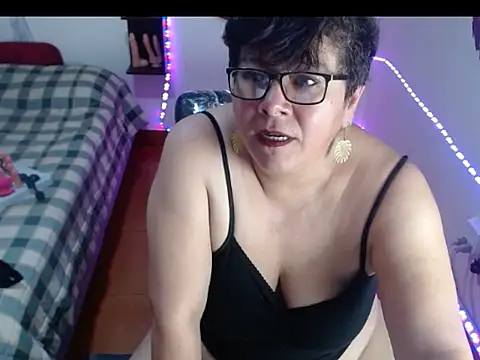 angelitolove727 online show from July 21, 7:49 pm