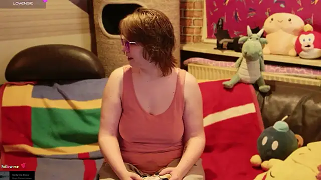 GamerGirl Eve online show from February 20, 6:30 pm