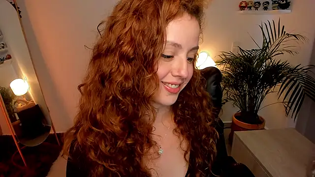 Cassandra Caiin online show from March 3, 9:59 pm