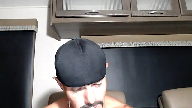 ThickD2C online show from March 19, 5:39 pm