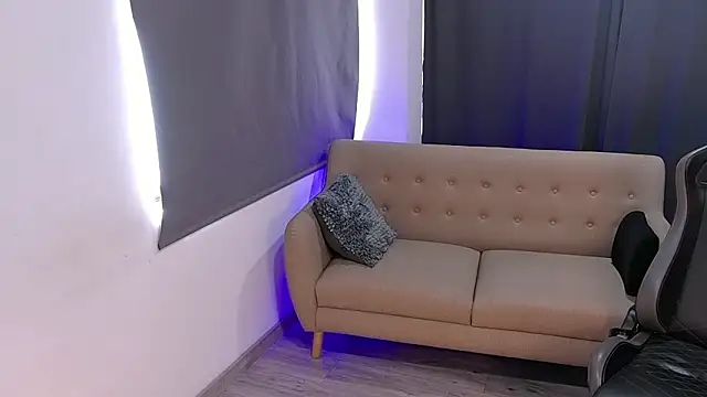 Liam V online show from March 22, 3:48 pm