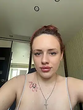 Lisaaan online show from July 10, 8:18 am