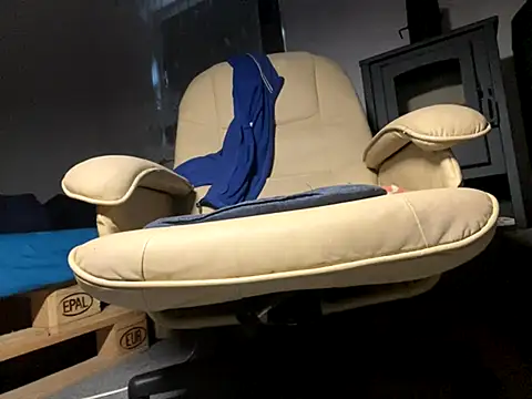 translove online show from November 11, 11:10 am