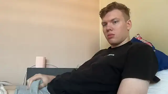 sexybooii6968 online show from September 22, 8:05 am