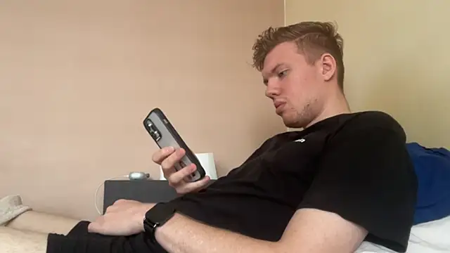 sexybooii6968 online show from October 2, 11:39 am