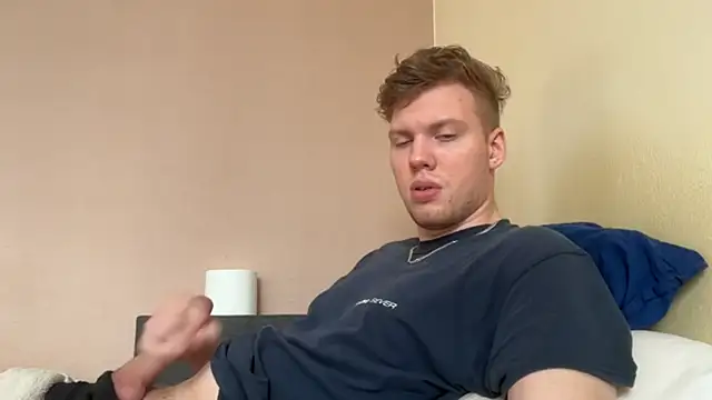 sexybooii6968 online show from October 28, 1:03 pm